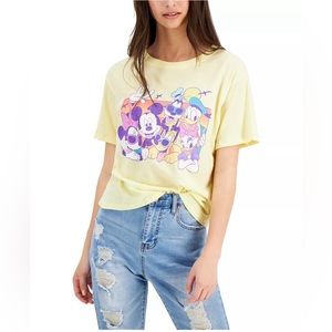 Disney Juniors' Mickey & Friends Graphic Print T-Shirt, Size L